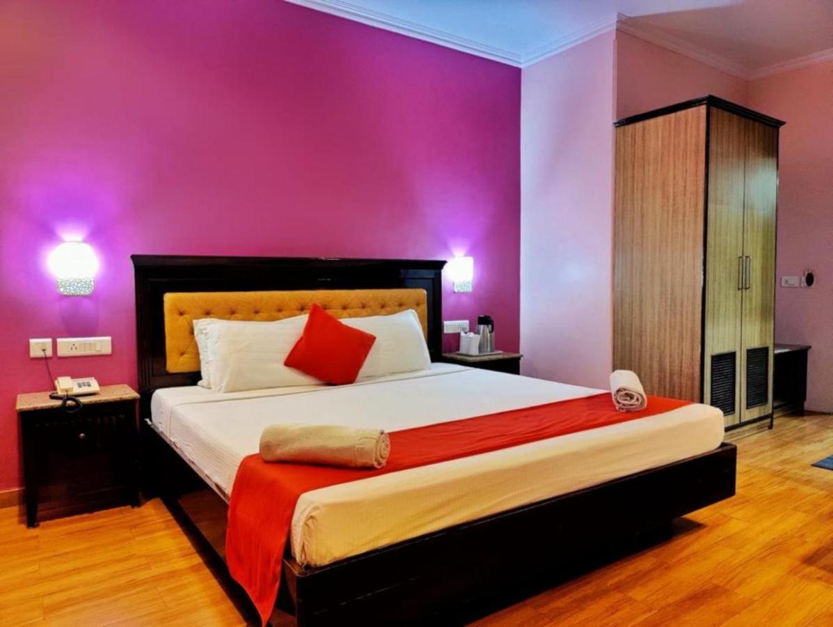 Hotel Marc Shimla Eksteriør billede